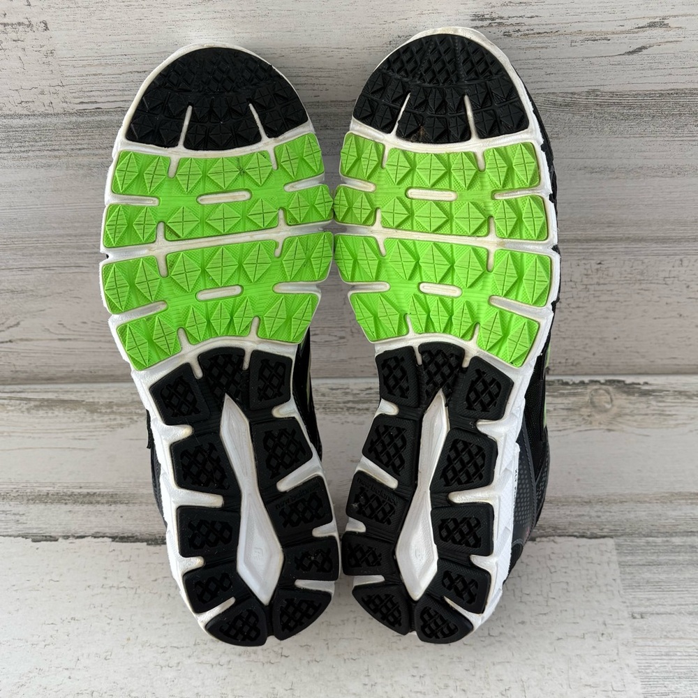 New Balance Women’s Size 10 Style 750 v2 Running Shoes Lightweight Low Top - Picture 10 of 10